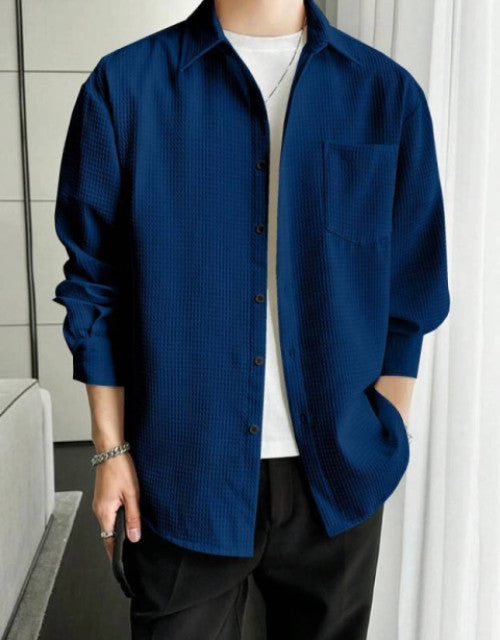 Men Regular Fit Checkered Spread Collar Casual Shirt