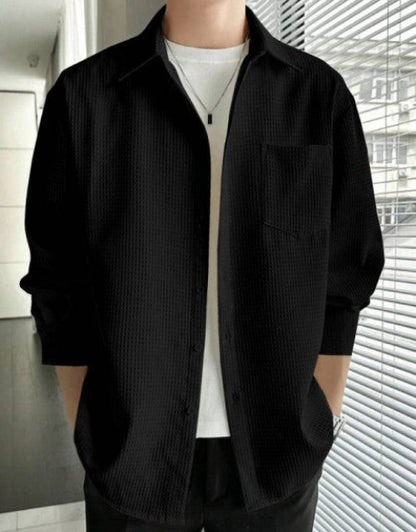 Men Regular Fit Checkered Spread Collar Casual Shirt